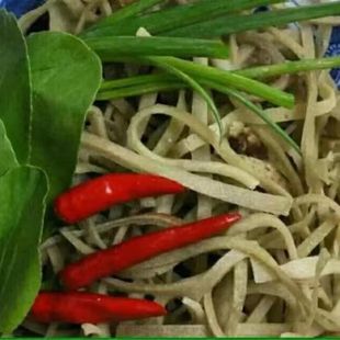 湖北通城土特产饼折豆丝农家柴火手工饼折豆丝豆阳绿豆饼折2斤袋