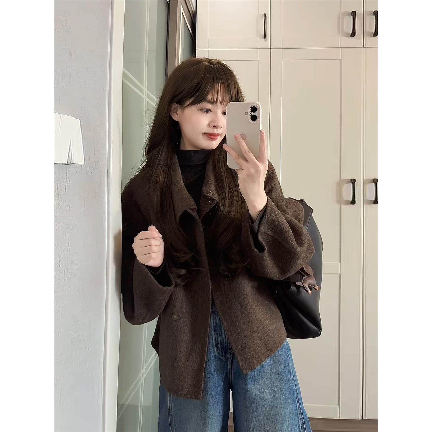 立领短款毛呢外套女小个子2025秋冬新款美拉德穿搭韩系高级感大衣