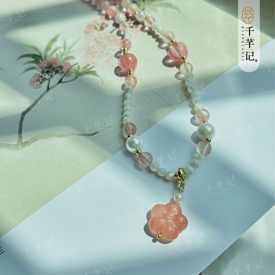 桃之夭夭国风汉服宋制坦领桃花短款璎珞春夏古风汉服配饰吊坠项链