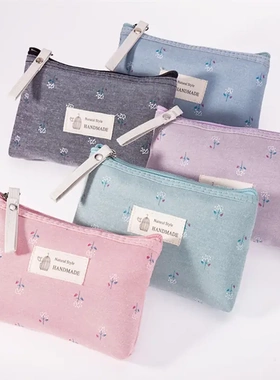韩版ins少女心零钱收纳包简约便携化妆包网红时尚旅行迷你帆布包