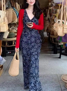 春天要穿碎花连衣裙 红色吊带连衣裙夏季裙女两色度假裙气质显瘦