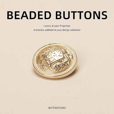 上的白色貂皮大衣大衣大全毛衣