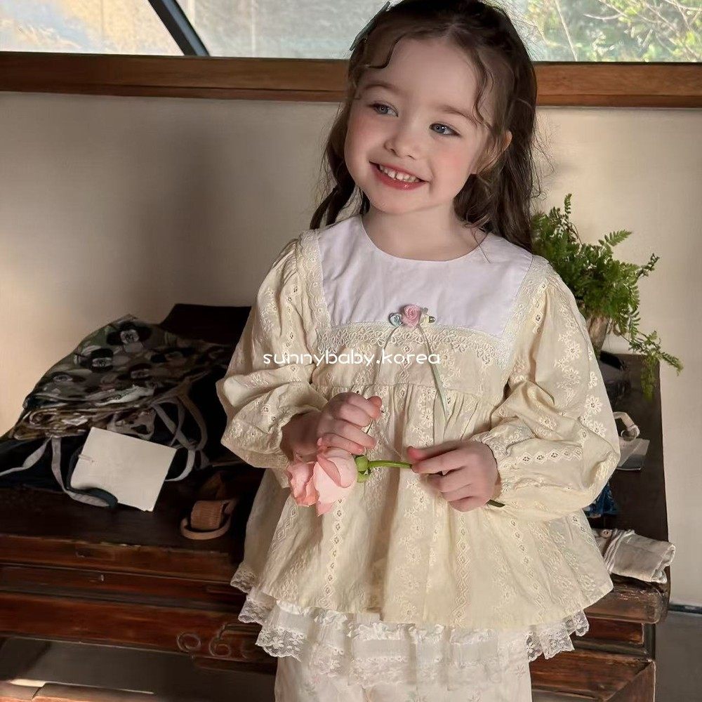 AIAI韩国进口童装代购26春女童棉柔可爱蕾丝碎花镂空娃娃衫T恤衫,童装/婴儿装/亲子装,T恤,淘宝优惠券,粉丝福利购,淘宝优惠卷