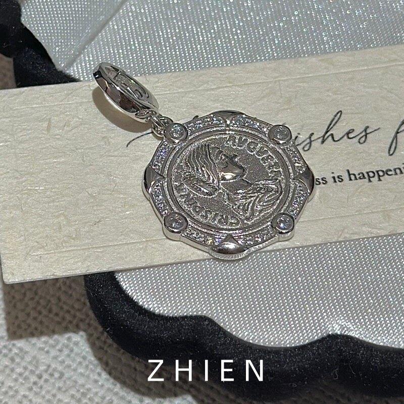S925纯银人头像吊坠镶钻精致小众设计时髦中古vintage扣子可打开