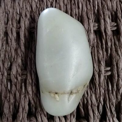 80.5克 新疆和田白玉籽料原石无修磨 适挂件籽 型好原籽独籽原石