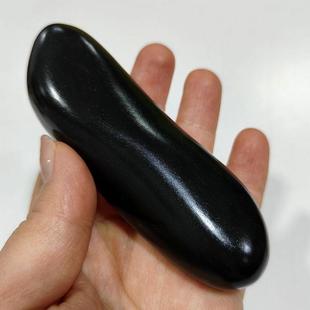 152克和田玉黑青玉籽料原石 天然黑羊脂一细籽料顺手把件玩料收藏