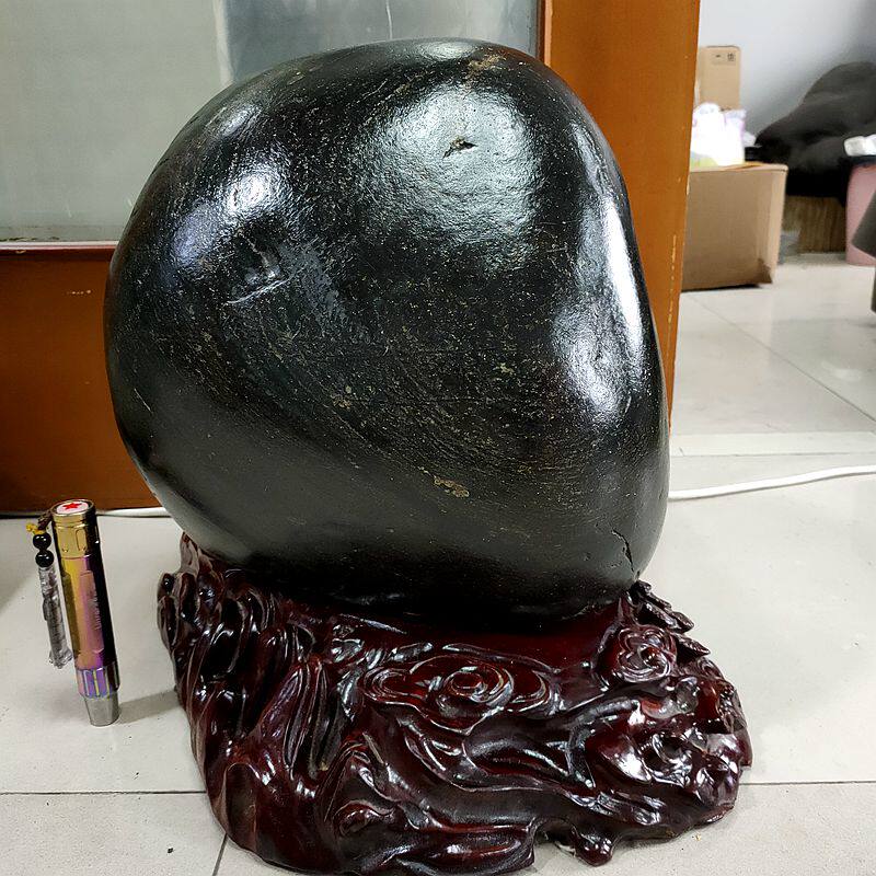 黑青玉黑羊脂一细大块收藏级摆件