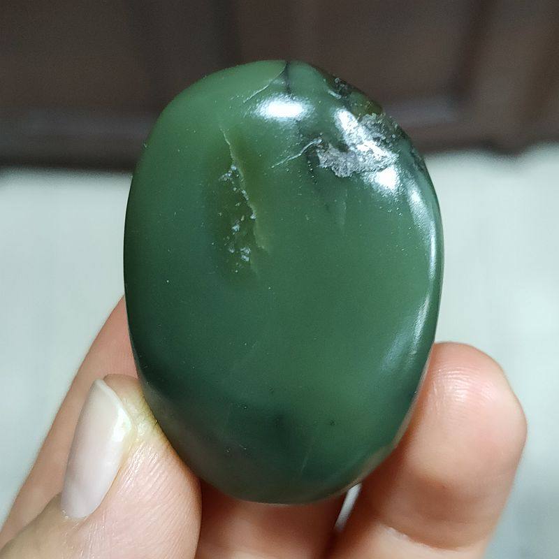 湖水绿碧玉籽料一细吊坠挂件
