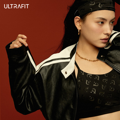 ultrafit秋冬新款黑白拼接防风保暖精致绣花章仔运动机车感皮外套