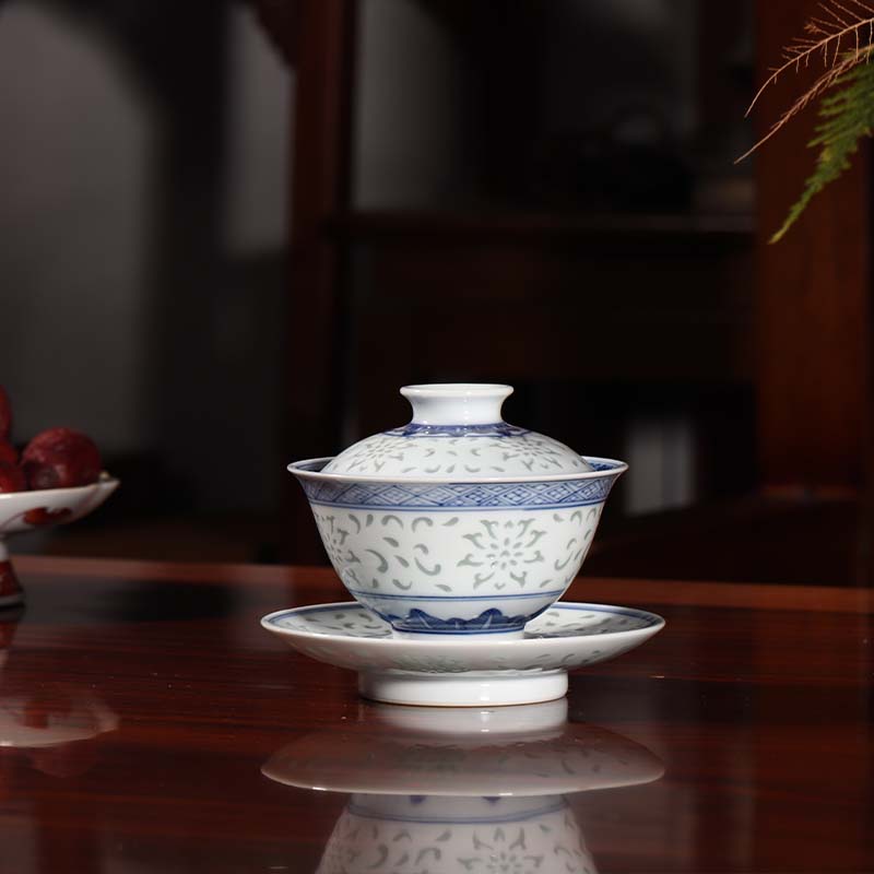 80年代玩玉款青花玲珑盖碗茶具