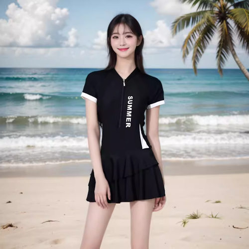 泳衣女新款连体式安全裤运动风格保守显瘦泡温泉遮肚速干简约泳装
