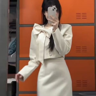 法式温柔风淑女气质蝴蝶结短款外套新款高腰显瘦百搭半身裙两件套