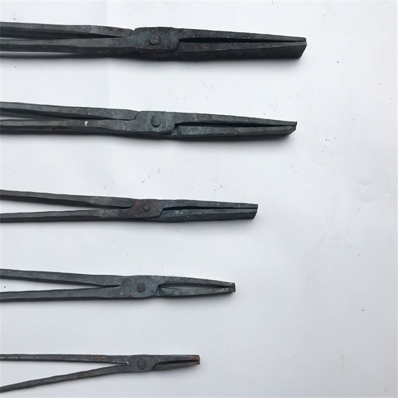 扁口铁钳锻打铁钳火钳夹物钳加长弯咀钳圆口钳抓物钳铝锭钳可定做