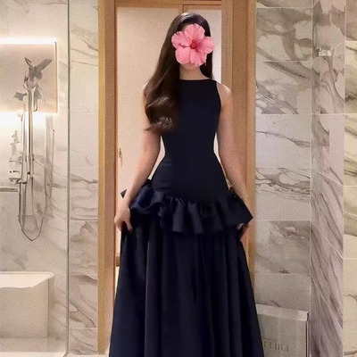 无袖连衣裙缎面收腰显瘦生日礼服