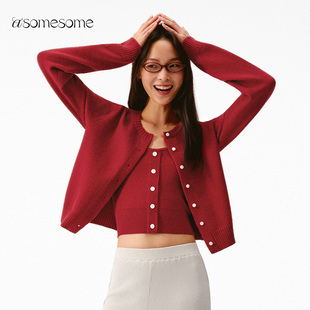 asomesome新年红圆领纽扣短款针织开衫女秋冬新保暖毛衣显瘦上衣