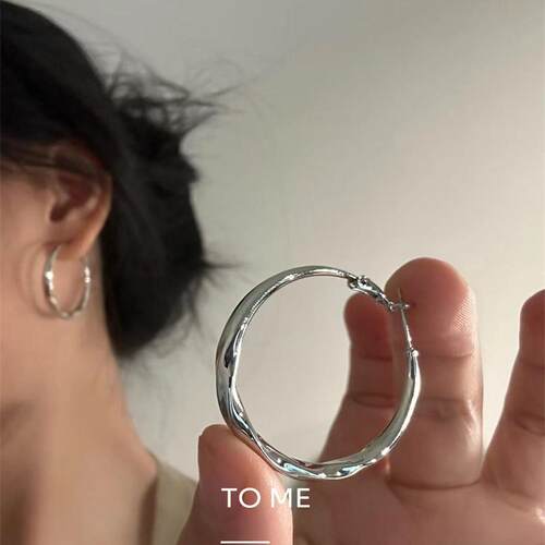Tome/冷淡风扭纹大圆圈耳环简约925银针大耳圈女素圈耳饰耳夹