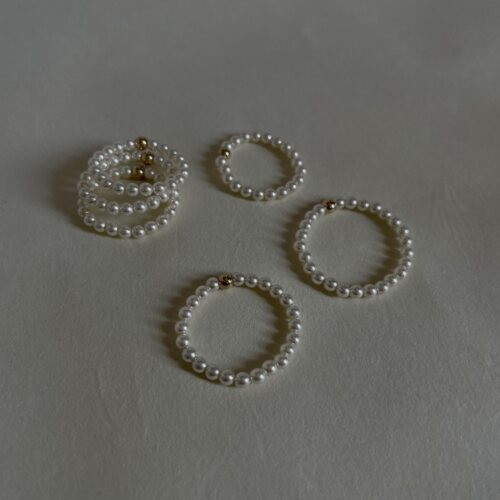 feve store 法式百搭温柔迷你施家珍珠戒指14K包金食指环极细叠戴