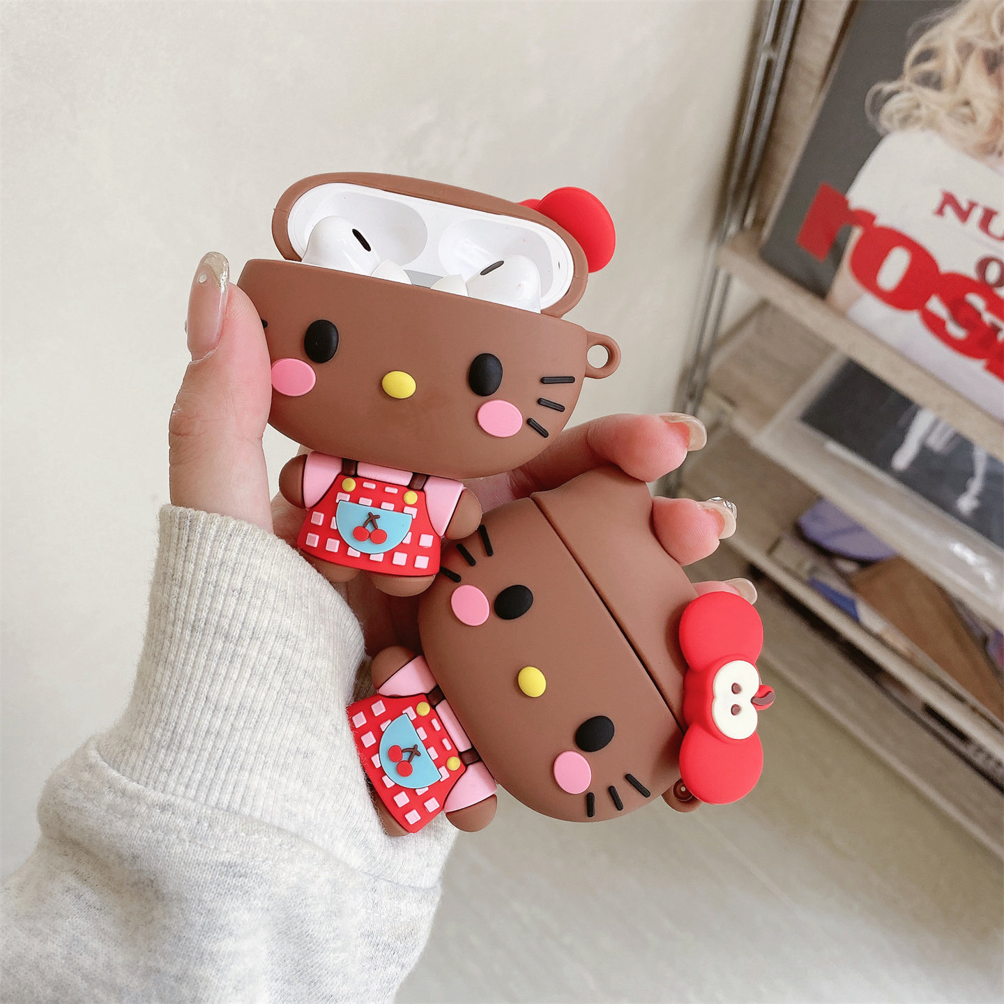 趣味可爱黑围裙凯蒂猫苹果airpods pro3代耳机保护套适用四代蓝牙耳机保护壳airpods1/2代硅胶pro2代女新三代