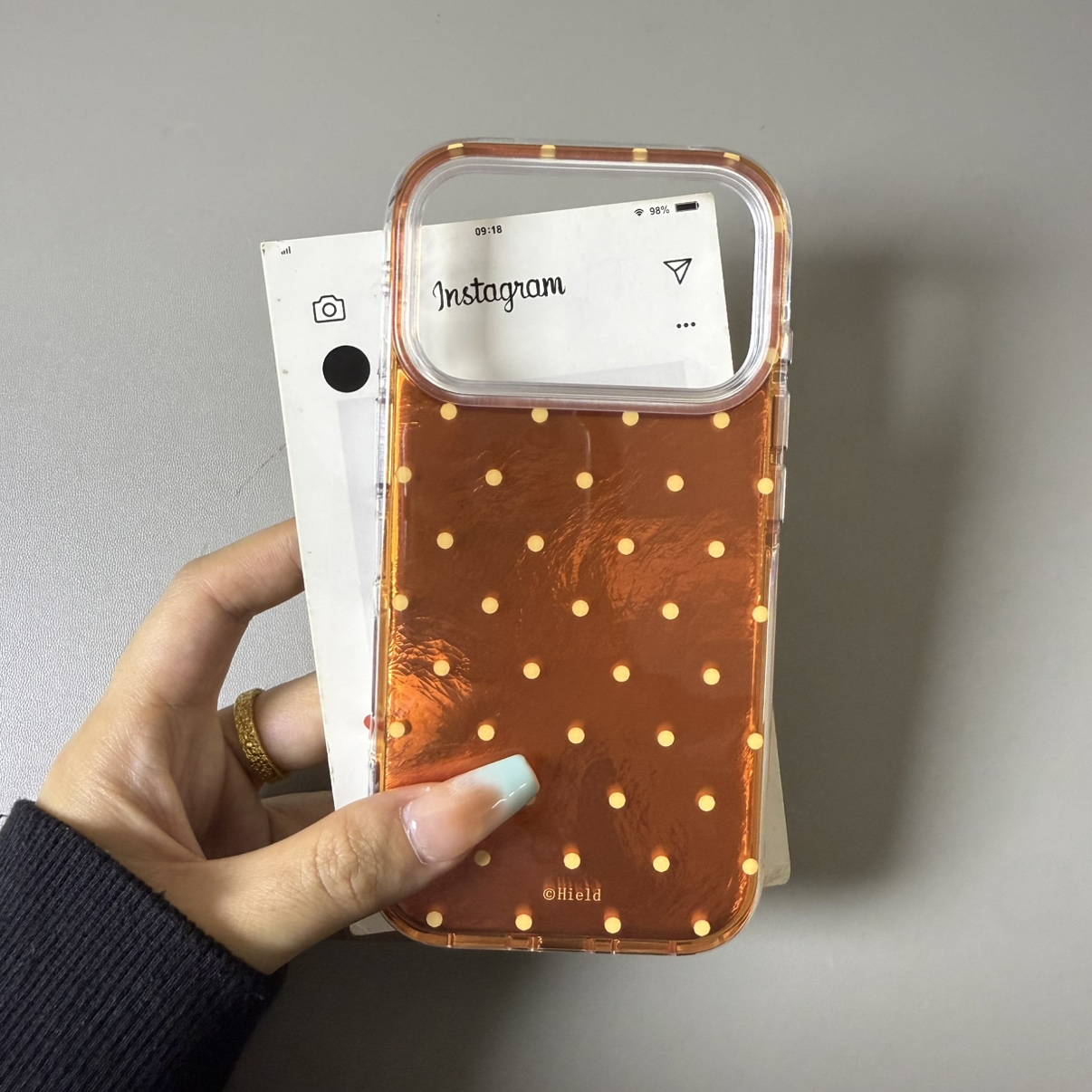 秋冬韩风脏橘色波点适用iPhone17手机壳16promax苹果15/14/13小众简约防摔