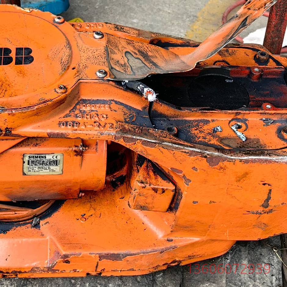 维修伺服电机1FT3070-5AZ21-9-Z s31 A议价