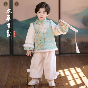 汉服男童冬季周岁礼服中国风2025新款中式儿童套装冬装唐装拜年服