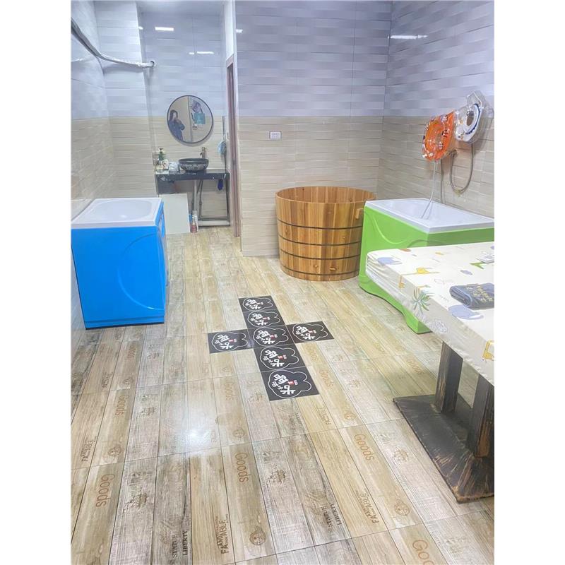 母婴店新生儿童洗澡盆月子