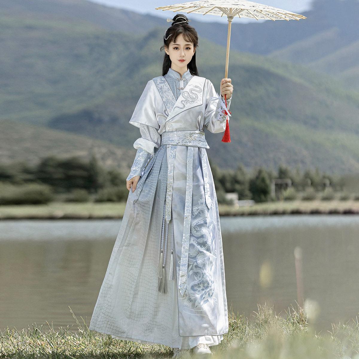 原创银蛇传汉服女中国风改良汉元素护腕腰封外套连衣裙套装四件套