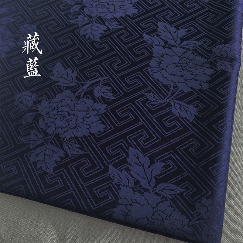小回纹牡丹提花绸汉服旗袍布料马面襦裙立领长袄抹胸面料丝滑布料
