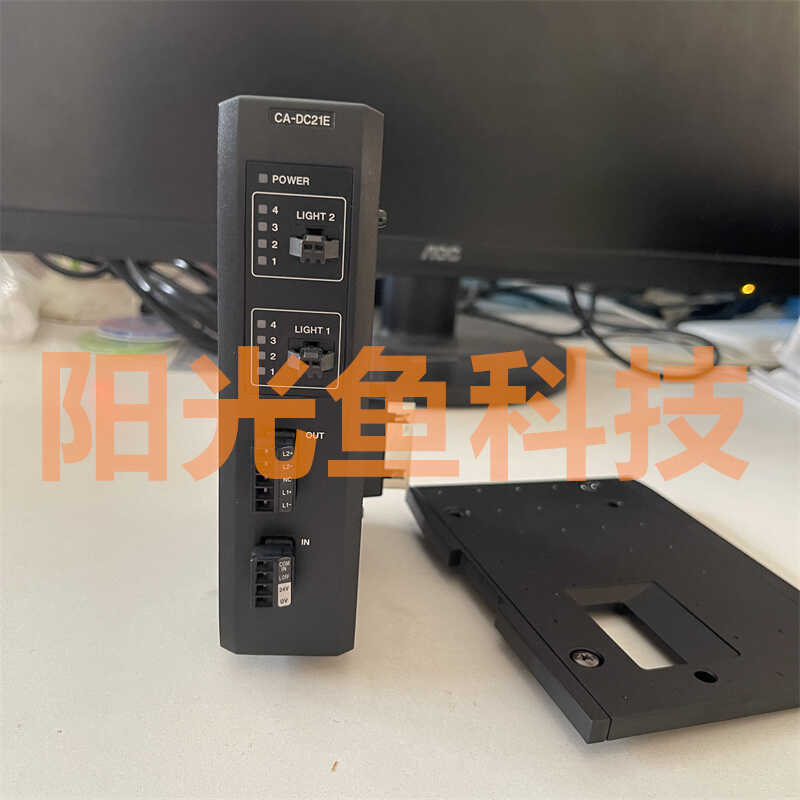 基恩士 CA-DC21E光源模块 DC10E  DC100  DC20E  DC30E DC40E原装