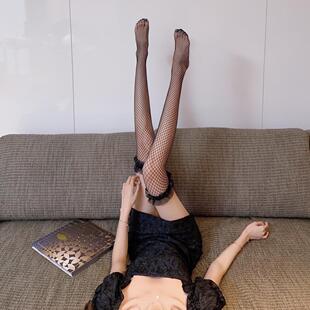 配长靴子的丝袜过膝袜白色袜jk花边袜子女黑色