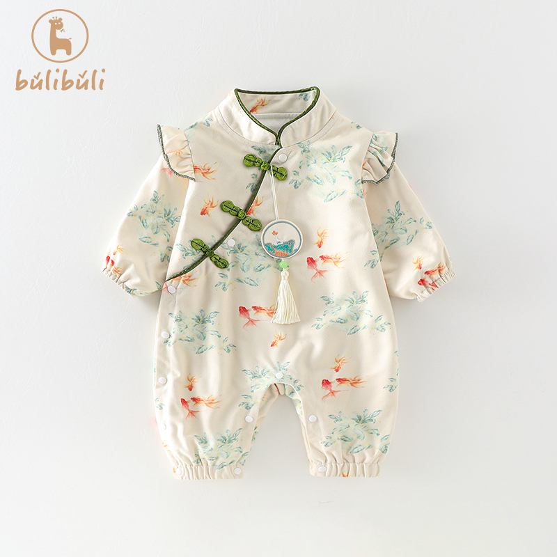 国风婴儿衣服秋装女宝宝新中式连体衣春秋季外出满月百天周岁哈衣