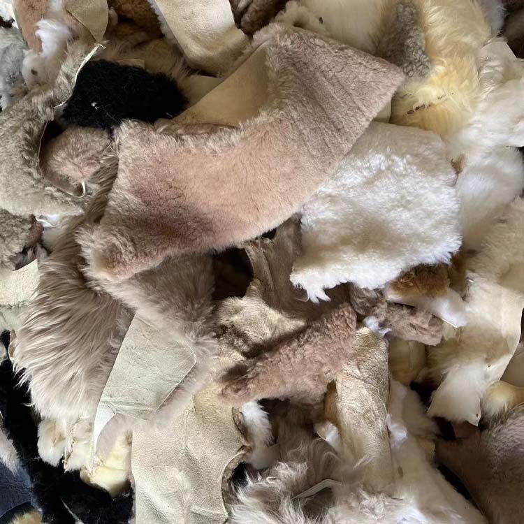 纯羊毛边角料手工DIY羊皮毛一体羊羔毛皮毛边料皮草皮毛一体