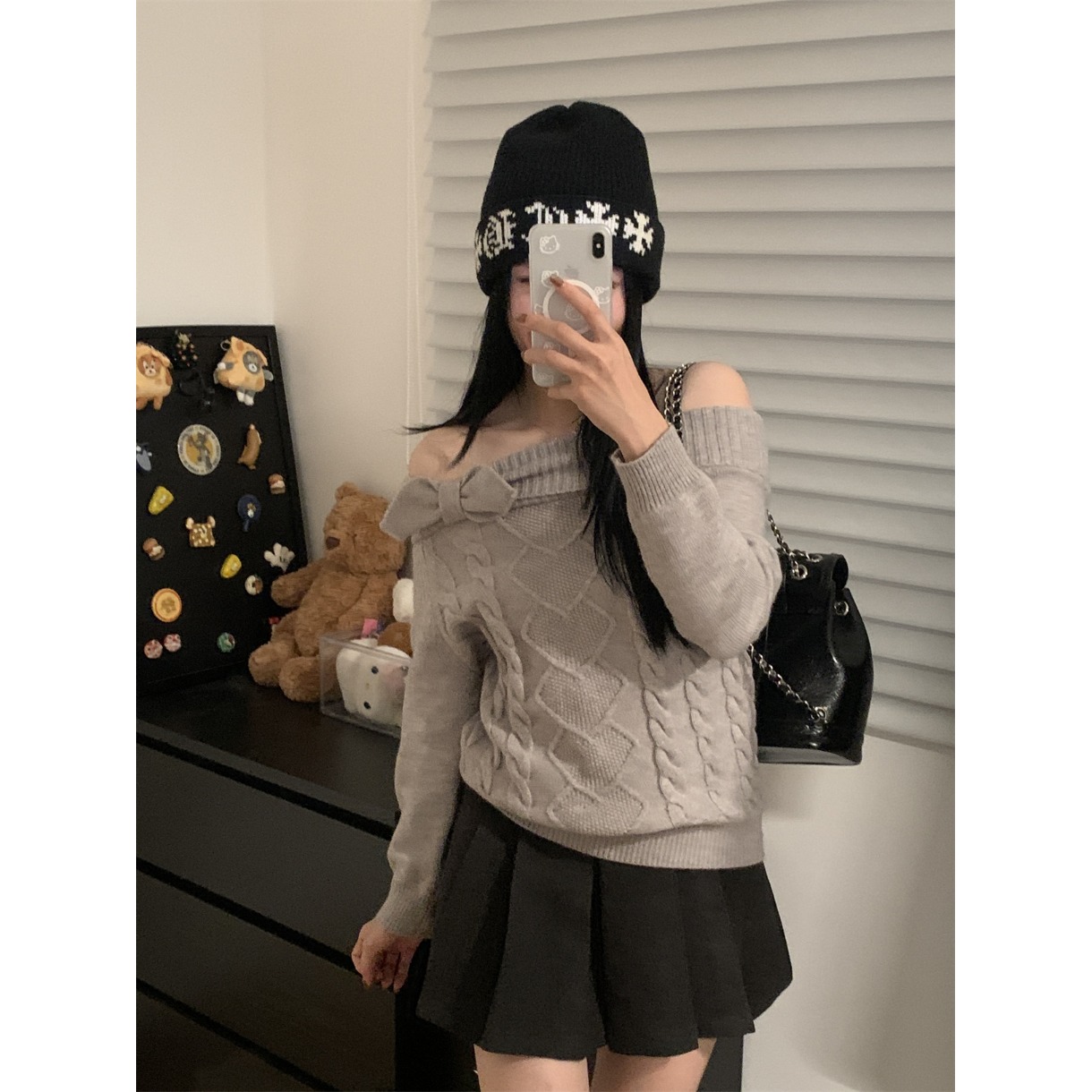 韩系氛围感灰色一字肩毛衣针织衫