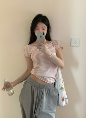 黑奶酪 BLACK~韩式bm风设计小众百搭一字领条纹修身短袖t恤上衣