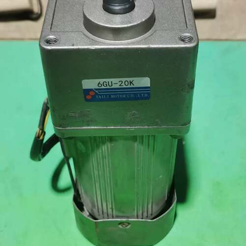 议价200W 调速电机 型号：M6200-602 6GU-2可维修翻新