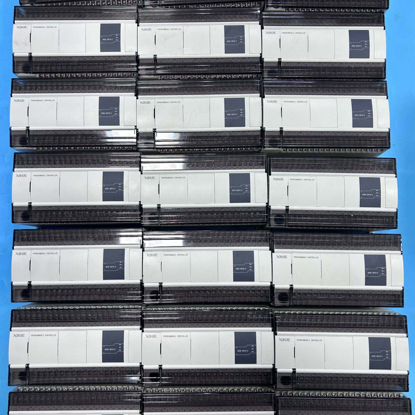 议价信捷PLC XD5E-60T6-E，成色新，年份24年可维修