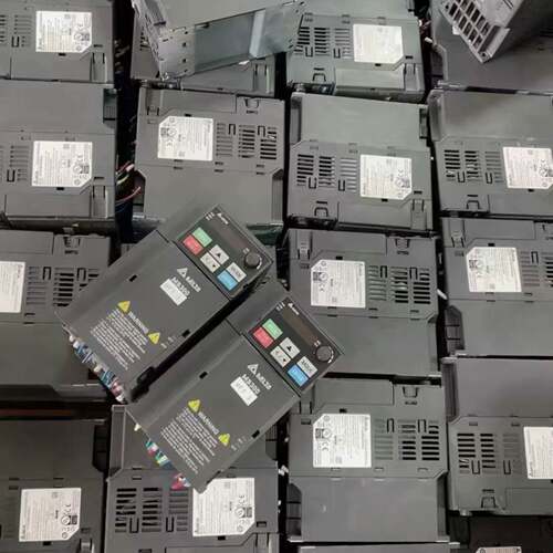 可维修台达3.7kw变频器380v成色漂亮