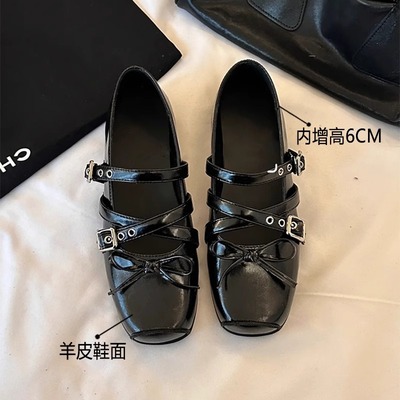 黑色交叉带浅口芭蕾舞单鞋