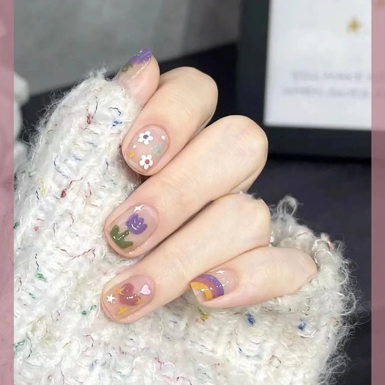 纯手工美甲穿戴甲指甲贴百搭可爱彩虹郁金香小花显白爱心学生短款