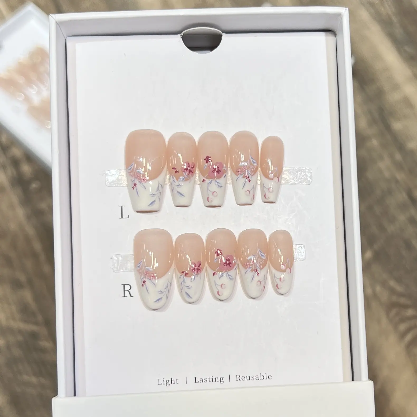 黛瑞森 纯手工蝴蝶穿戴甲甲片法式假指甲贴夏天美甲成品纯欲风款