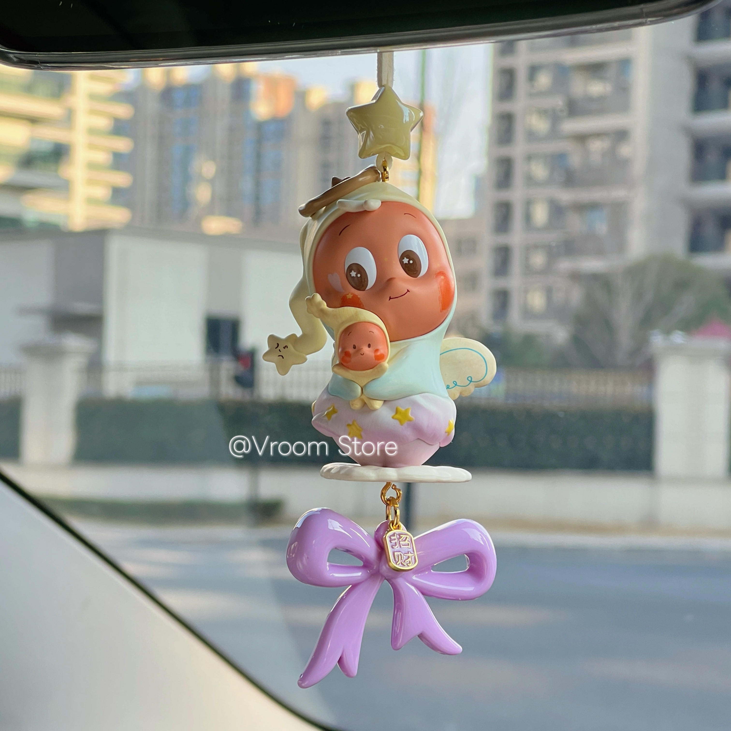 正版泡泡玛特星星人车挂汽车后视镜挂件可爱车内装饰新车礼物女生