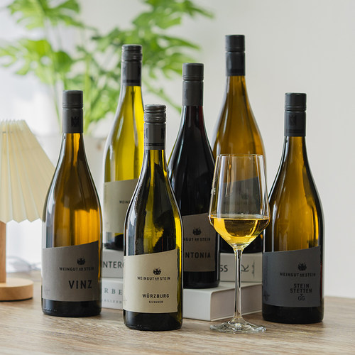 德国雷司令西万尼GG级干白葡萄酒