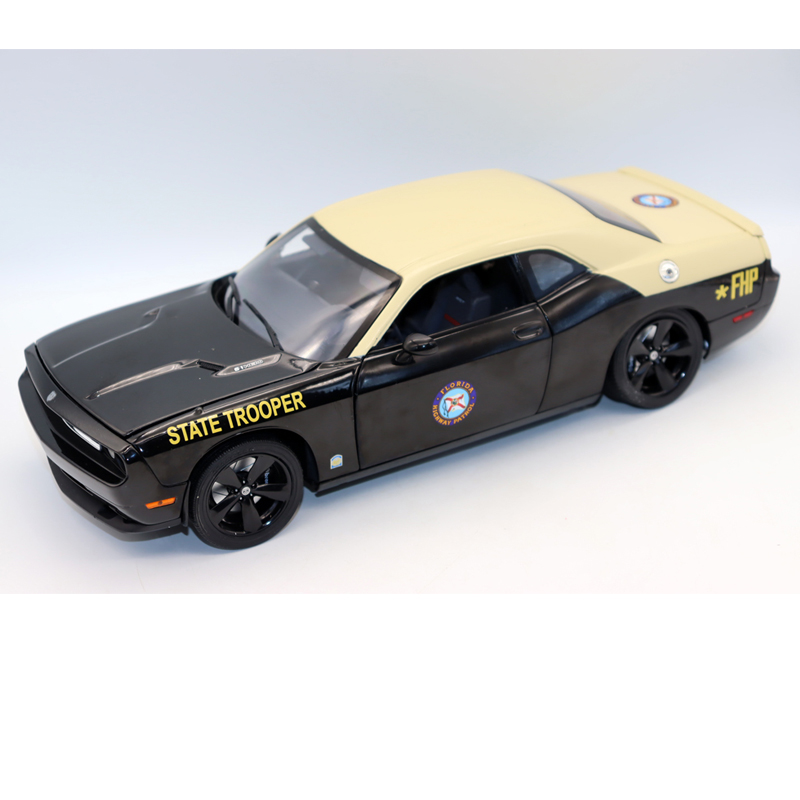 合金1/18道奇汽车模型