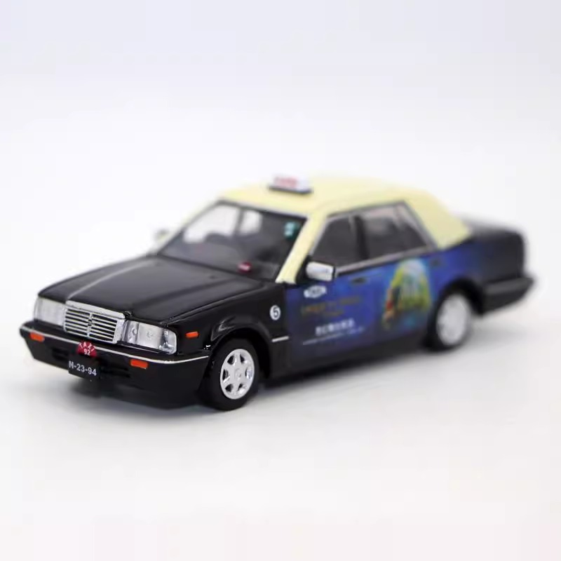Tiny微影1 64 Nissan Cedric Y31 Taxi 日产公爵Y31澳门的士模型