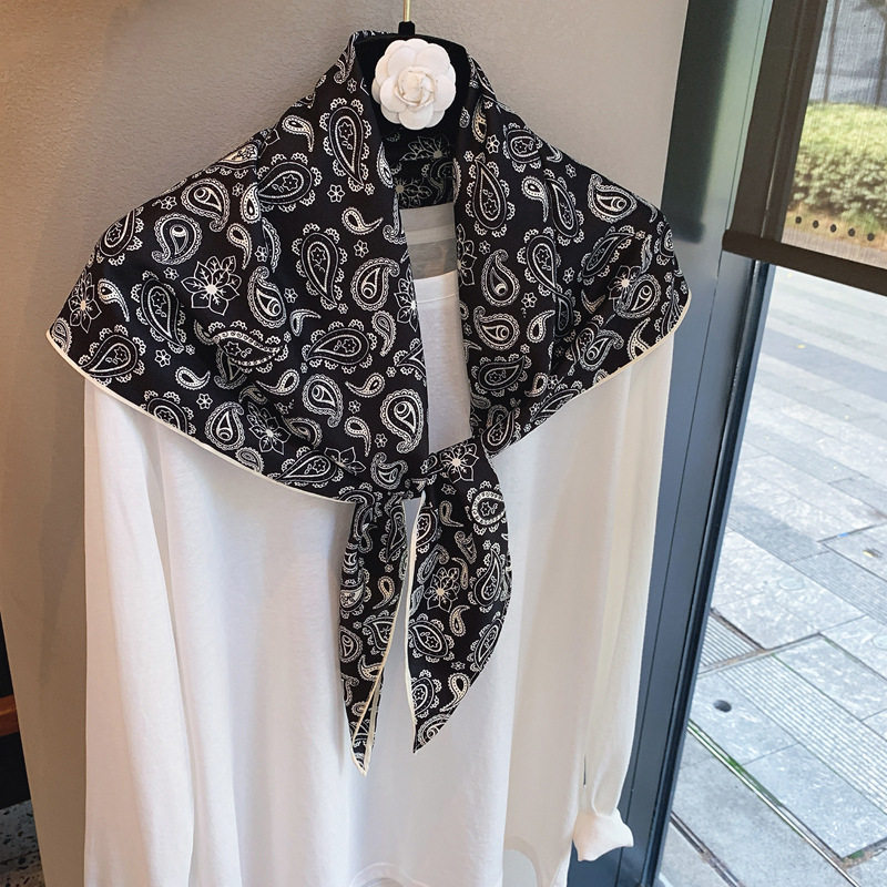 春季三角巾双层缎面柔软丝滑护颈小丝巾绕珠披肩外搭休闲丝巾领巾