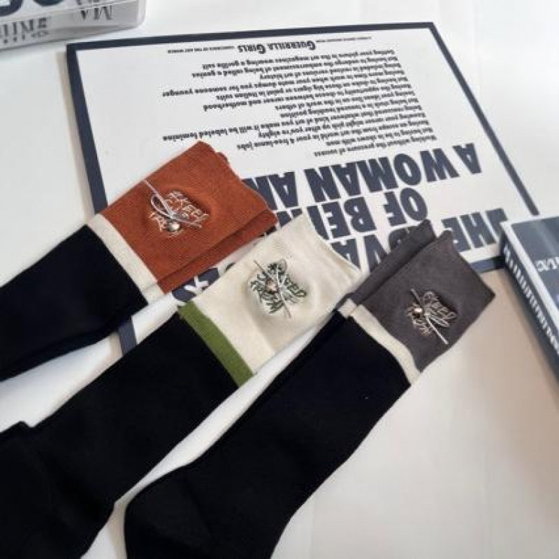 双针刺绣拼接黑色白色春夏jk街头及膝小腿袜搭配短裙袜子,模玩/动漫/周边/娃圈三坑/桌游,JK制服/DK制服/学生装cos,淘宝优惠券,粉丝福利购,淘宝优惠卷