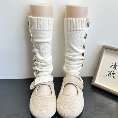 秋冬设计感咖色袜套女可调节纽扣