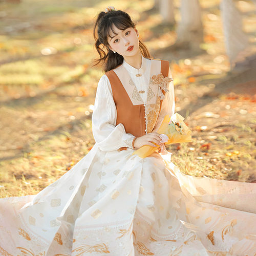 原创金鱼花火汉服女中国风改良汉元素上衣马甲马面裙套装新中式春