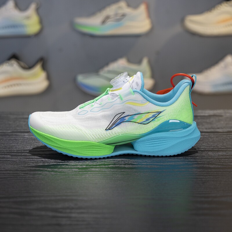 正品李宁男女大童超轻22跑步鞋夏季轻量高回弹儿童运动鞋YKFV042