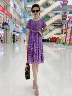 重工真丝刺绣花2024夏新款淑女减龄韩版宽松镂空拼接中长款连衣裙